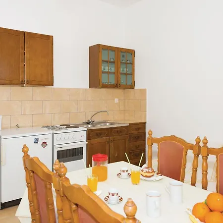 One-bedroom In 아파트 *