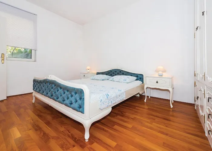 아파트 One-bedroom In