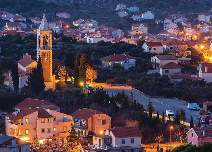 아파트 One-bedroom In 티스노